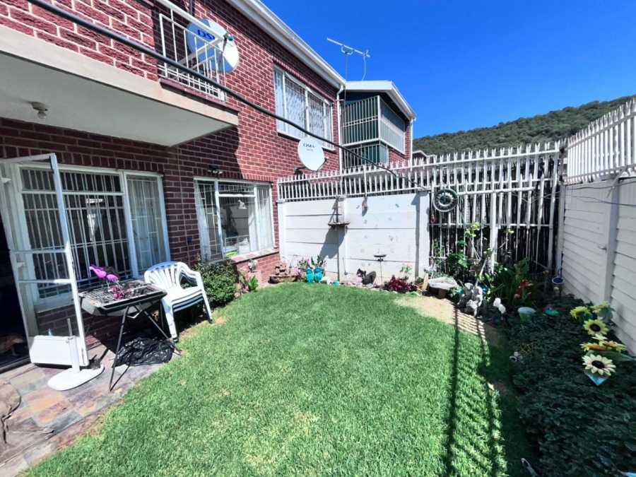 2 Bedroom Property for Sale in Navalsig Free State